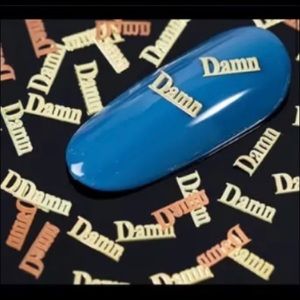 NEW 30 pieces thin gold nail art DAMN